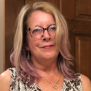 Meet your Posher, Jo-Anne